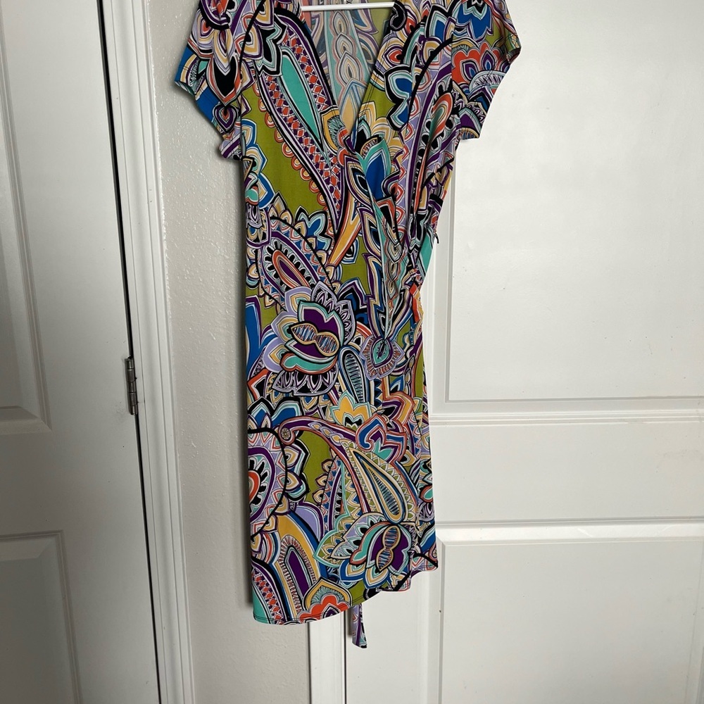 🔴CLEARANCE LAST CALL
Emma & Michele Asymmetrical Dress w/Multicolor Paisley